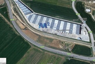 Más detalles de Avenida Adolfo Suárez, 11, Alovera - Nave en venta