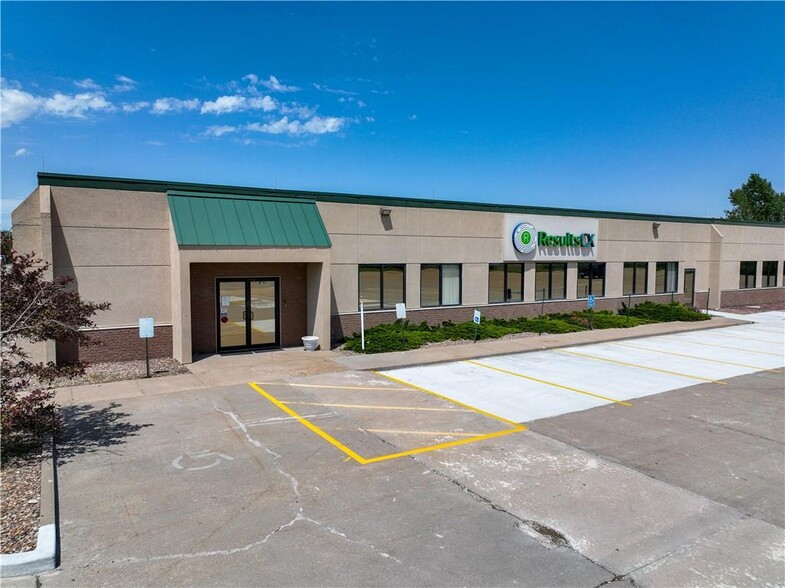 5804 Corporate Dr, Saint Joseph, MO en venta - Foto del edificio - Imagen 2 de 8