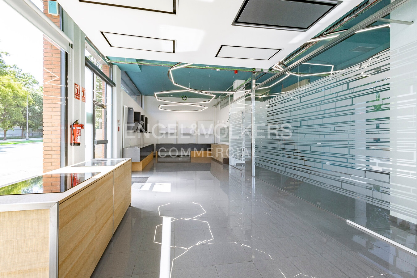 Sant Just Desvern, BAR 08960 - Unidad - - - Foto del interior - Image 2 of 19