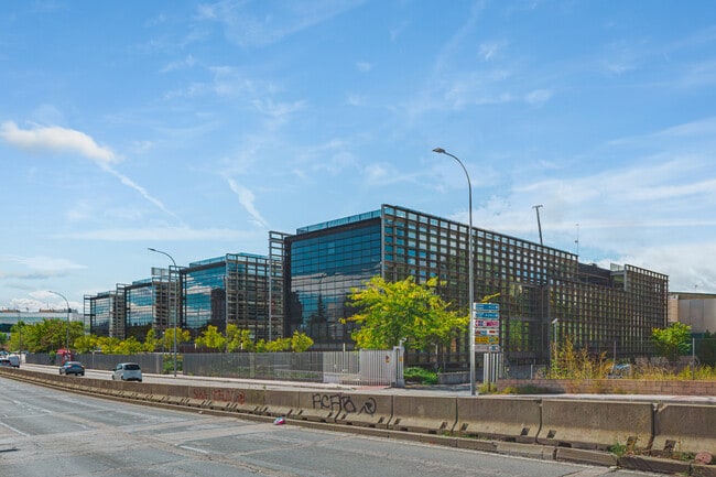 Más detalles de Avenida de la Industria, 4, Alcobendas - Oficina en venta