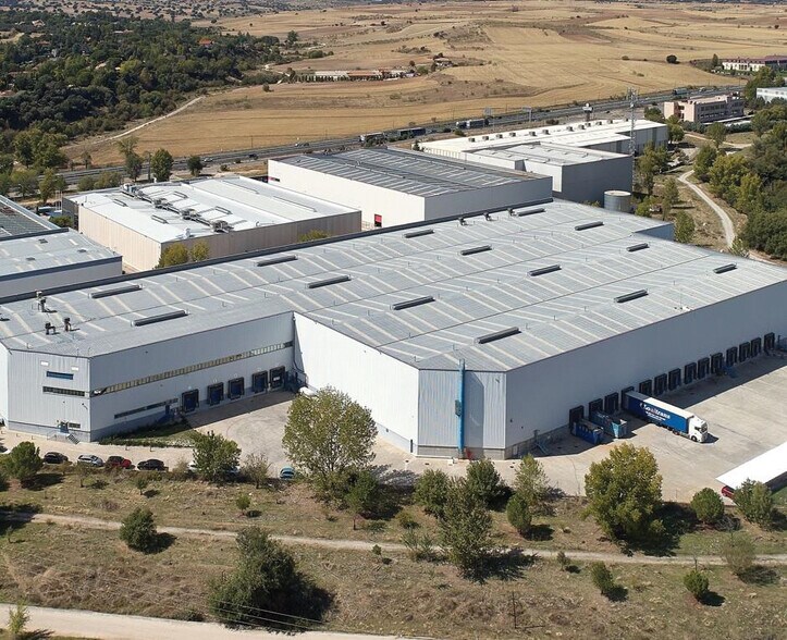 Carretera Nacional 1, 25, San Agustín del Guadalix, Madrid en alquiler - Foto del edificio - Imagen 2 de 7