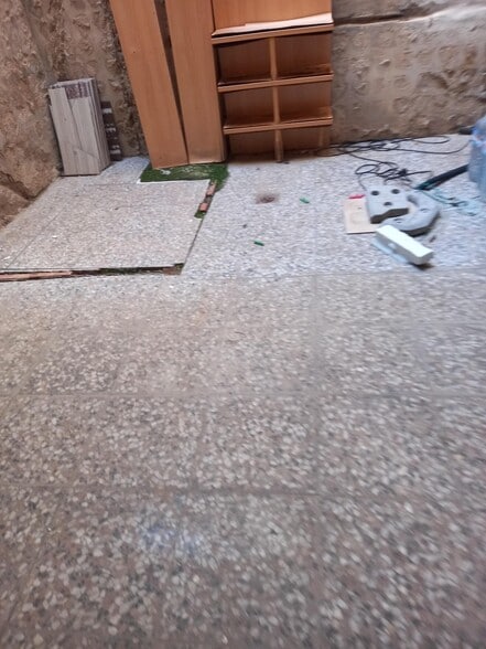 Local en Elche, Alicante en alquiler - Foto del interior - Imagen 3 de 5