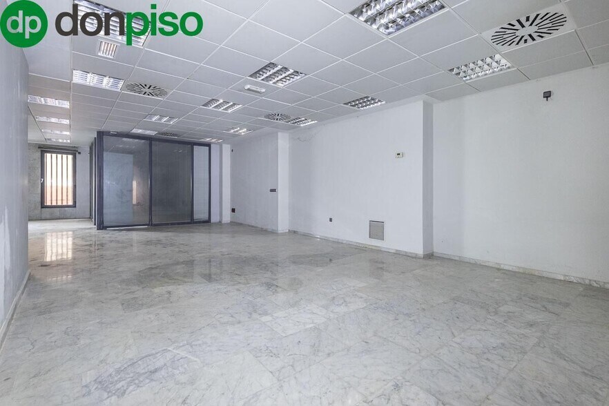 Calle Federico García Lorca, 4, Iznalloz, Granada en venta - Foto del edificio - Imagen 3 de 21