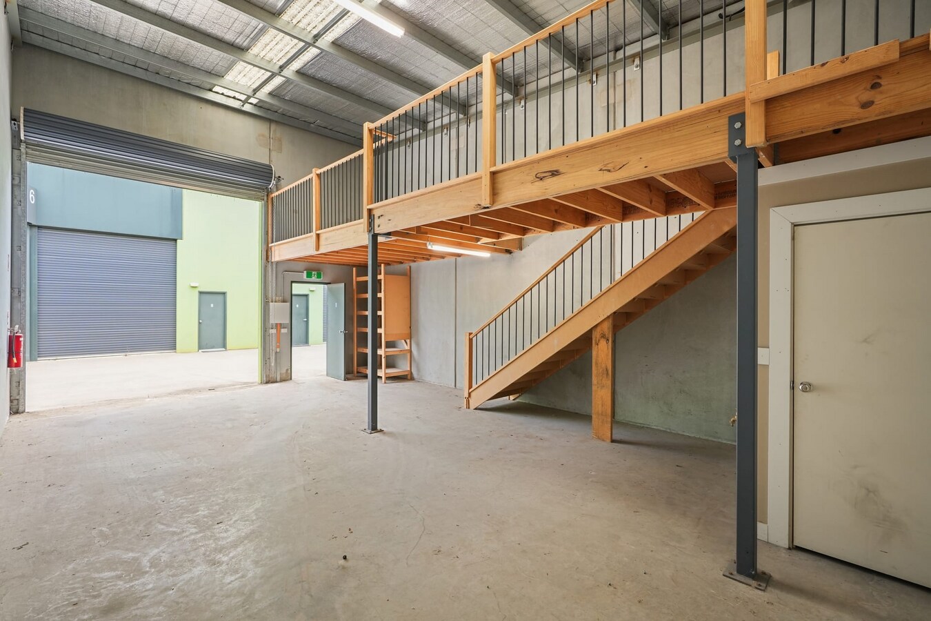 9 Melaleuca Dr, Cheltenham, VIC 3192 - Unidad 5 - - Foto del interior - Image 2 of 3