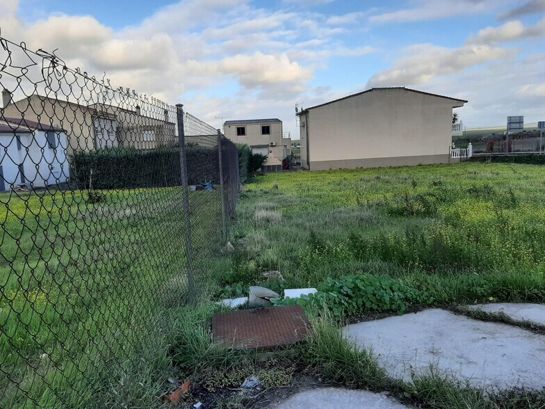 Terreno en Sierra de Fuentes, Cáceres en venta - Foto del edificio - Imagen 3 de 5