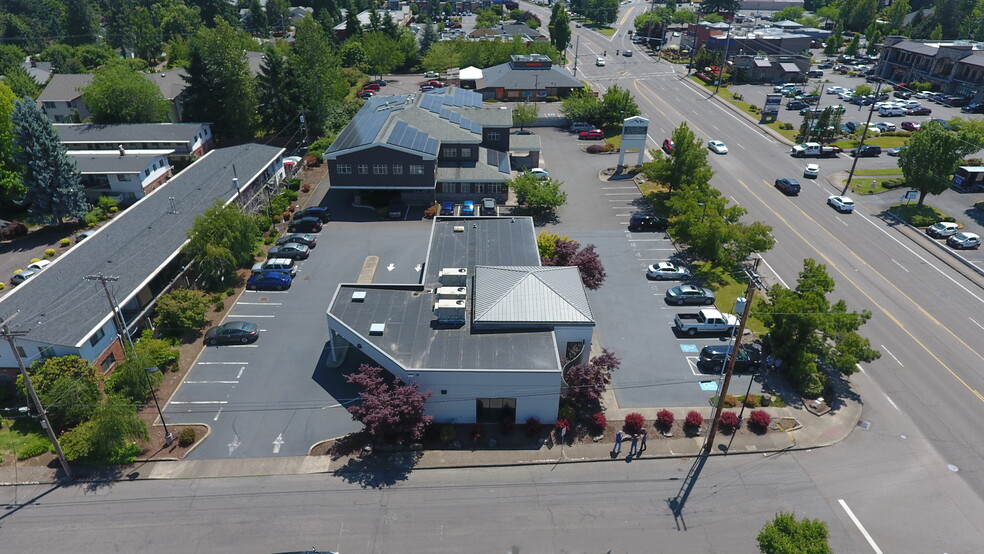 2710 Commercial St SE, Salem, OR en alquiler - Foto del edificio - Imagen 3 de 8