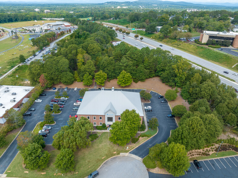 47 Airpark Ct, Greenville, SC en alquiler - Foto del edificio - Imagen 3 de 12