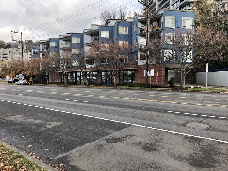 500 Elliott Ave W, Seattle, WA en venta - Foto del edificio - Imagen 1 de 7