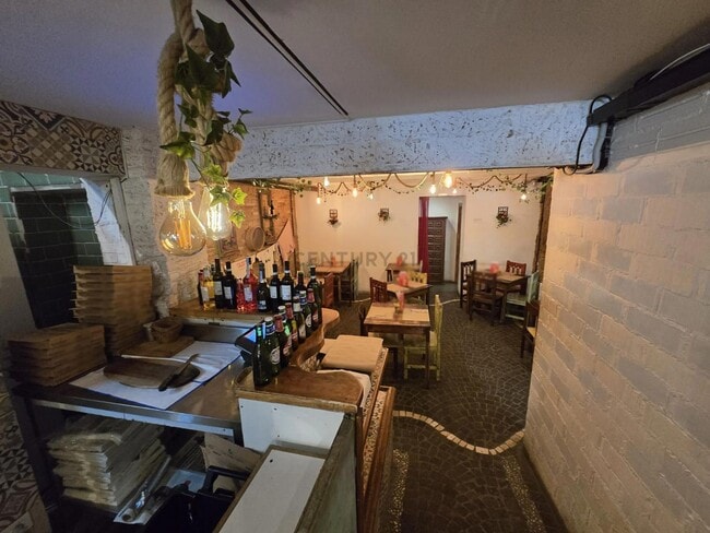 Más detalles de Local en alquiler