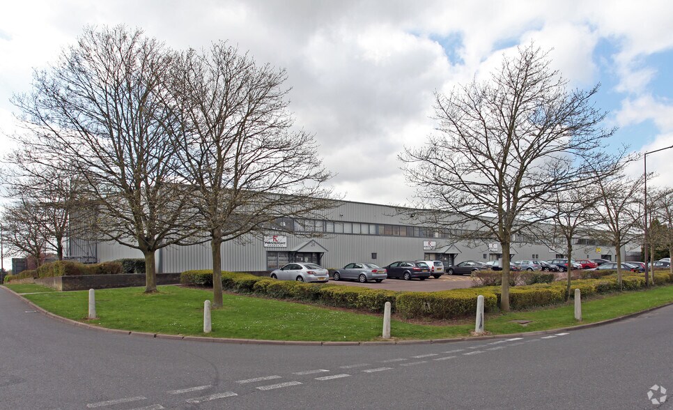 Erica Rd, Milton Keynes en alquiler - Foto del edificio - Imagen 2 de 6