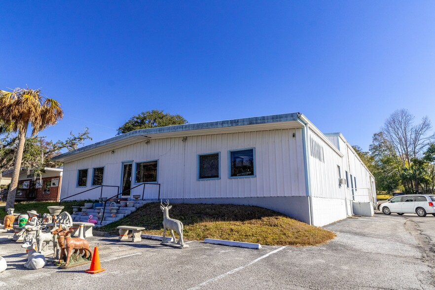 1350 Ponce De Leon Blvd, Brooksville, FL en venta - Foto del edificio - Imagen 2 de 25