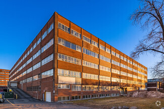 Más detalles para 350 Rue De Louvain O, Montréal, QC - Nave en alquiler