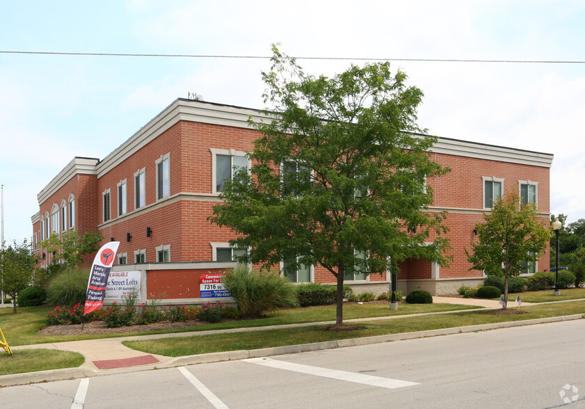 204 E Prairie, Marengo, IL en alquiler - Foto del edificio - Imagen 3 de 3