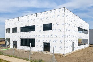 Más detalles de 5003 28 St NW, Edmonton, AB - Oficina en venta