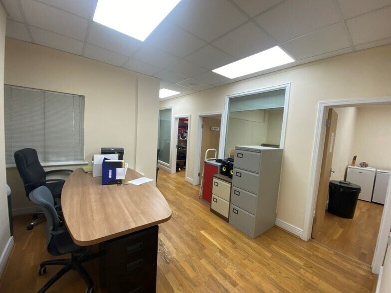 St Johns Rd, Kingston Upon Thames en venta - Foto del interior - Imagen 3 de 4