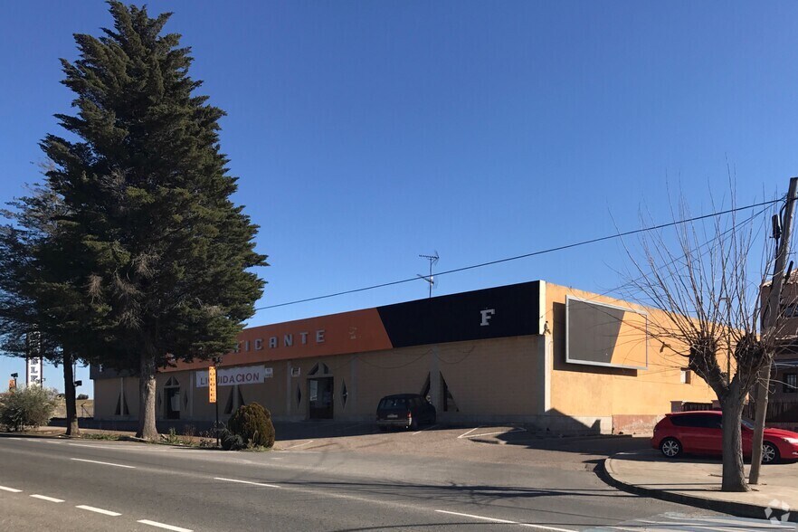 Avenida Calle Cáceres, 6, Polán, Toledo en venta - Foto del edificio - Imagen 2 de 3