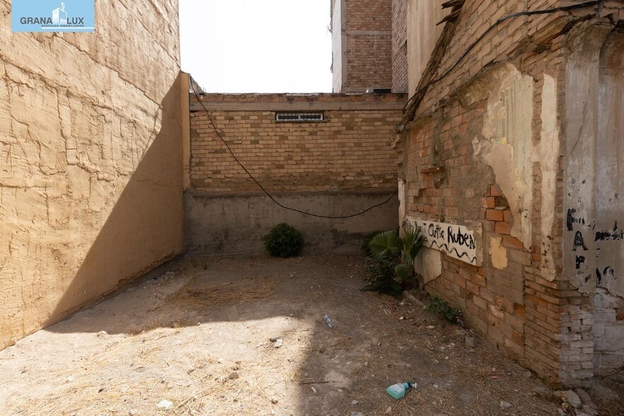 Calle Bolivia, 17, Granada, Granada en venta - Foto del edificio - Imagen 2 de 17