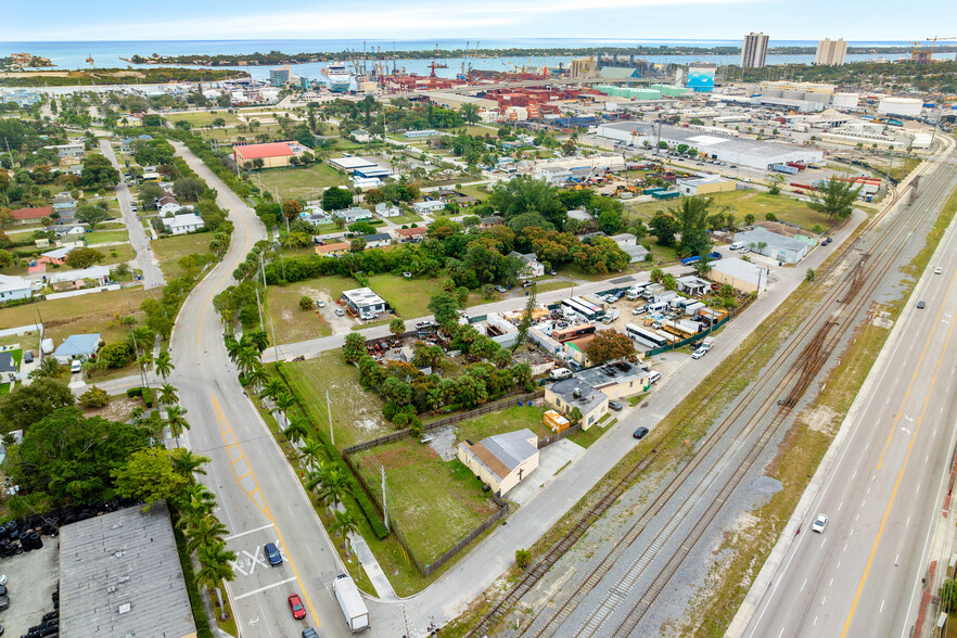 1204 Commercial St, West Palm Beach, FL en venta - Foto del edificio - Imagen 2 de 4