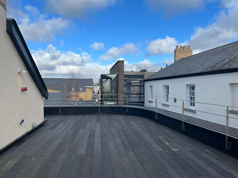 31-37 Caroline St, Bridgend en alquiler - Foto del edificio - Imagen 3 de 3