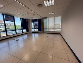 Avenida de los Reyes Católicos, 8, Majadahonda, Madrid en alquiler Foto del interior- Imagen 1 de 8