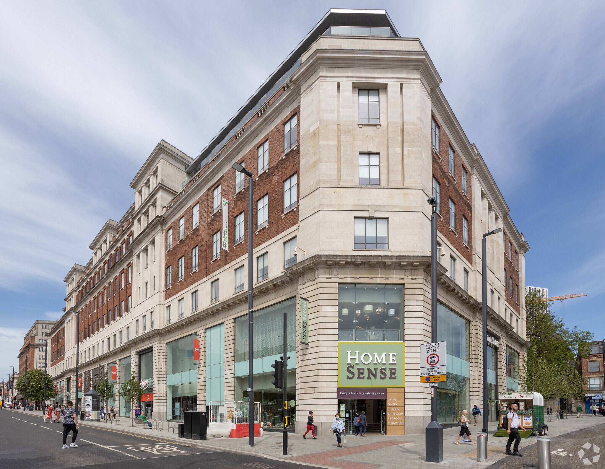 The Headrow, Leeds en alquiler Foto del edificio- Imagen 1 de 13