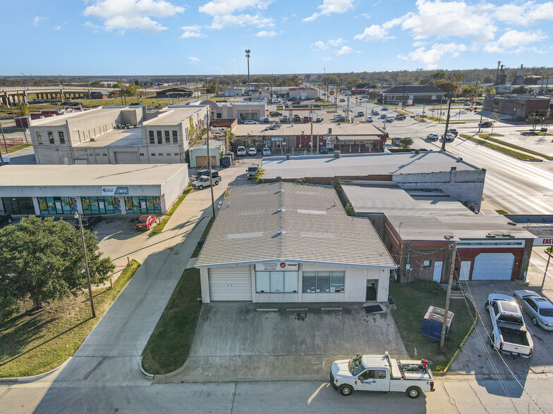 302 E Nash St, Terrell, TX en venta - Vista aérea - Imagen 1 de 22