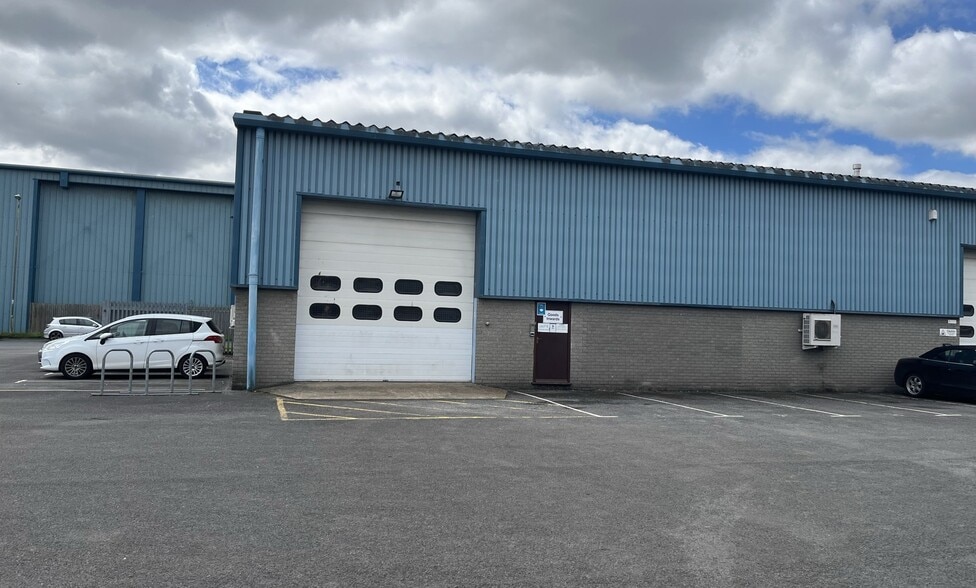 Mitchell Close, Andover en alquiler - Foto del edificio - Imagen 2 de 3