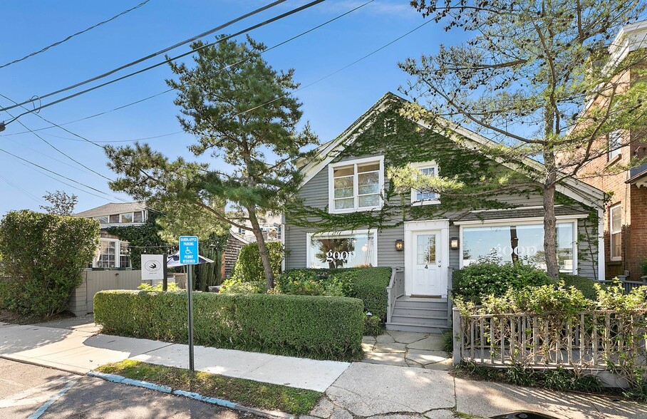 4 Bay St, Sag Harbor, NY en venta - Foto del edificio - Imagen 2 de 11