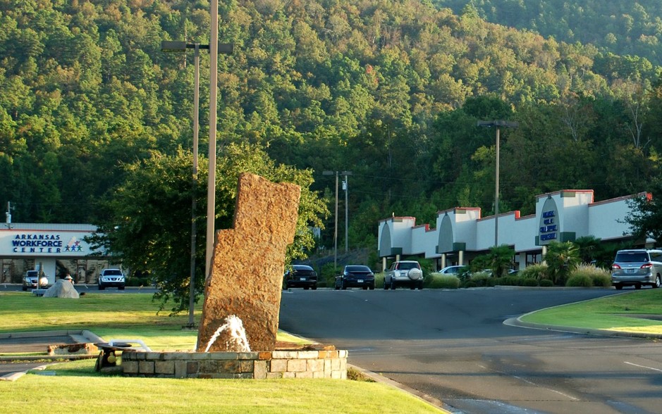 2228 Albert Pike Rd, Hot Springs National Park, AR en alquiler - Otros - Imagen 2 de 5