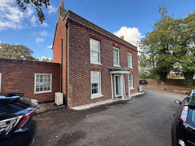 99 Gosport Rd, Fareham en alquiler - Foto del edificio - Imagen 1 de 1