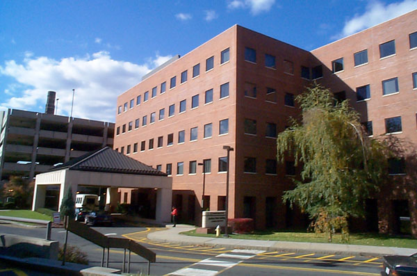 2 Medical Center Dr, Springfield, MA en alquiler - Foto del edificio - Imagen 2 de 12