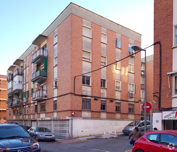 Calle Hernán Cortés, 12, Majadahonda, Madrid en venta - Foto del edificio - Imagen 2 de 2