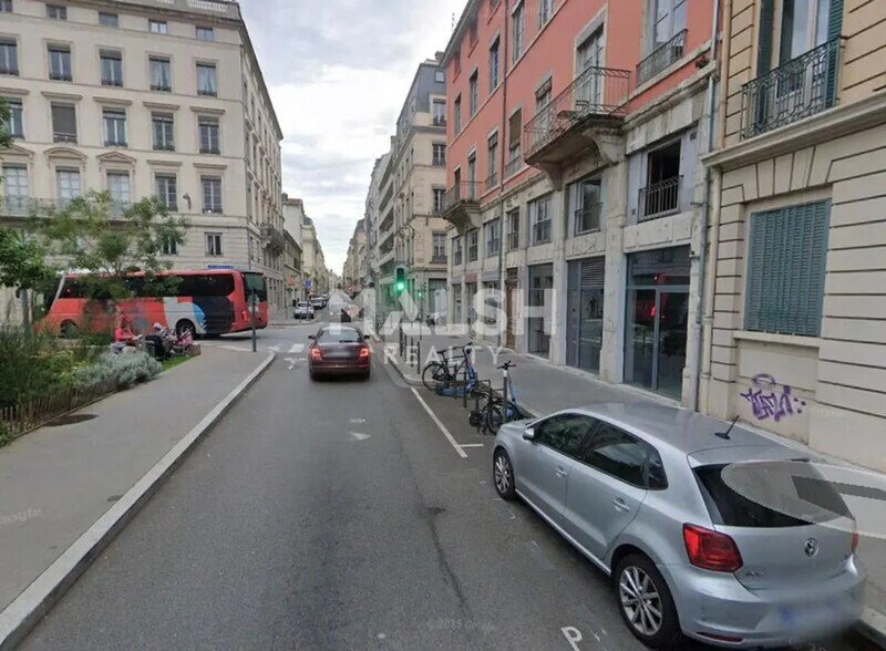 Local en Lyon en alquiler - Foto del edificio - Imagen 2 de 2