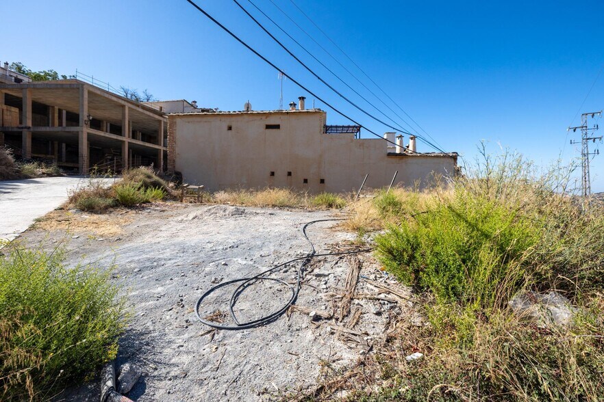Terreno en Bubión en venta - Foto del edificio - Imagen 3 de 19