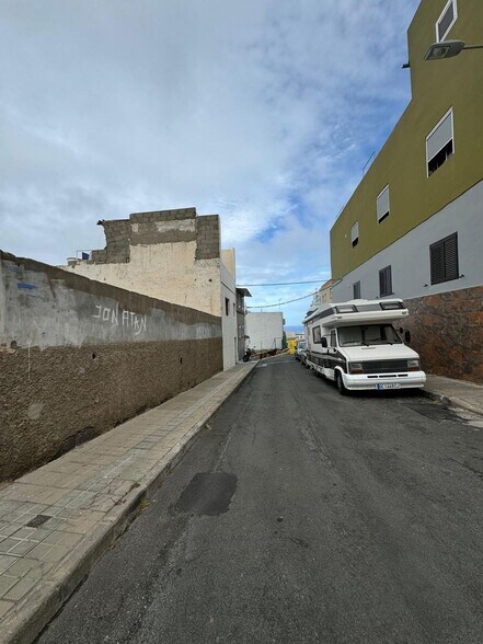 Calle Malagueñas, 12, Las Palmas de Gran Canaria, Las Palmas en venta - Foto del edificio - Imagen 3 de 5