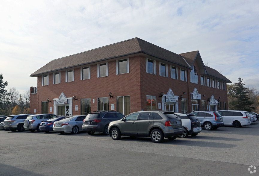 4961 Highway 7 E, Markham, ON en alquiler - Foto principal - Imagen 1 de 4