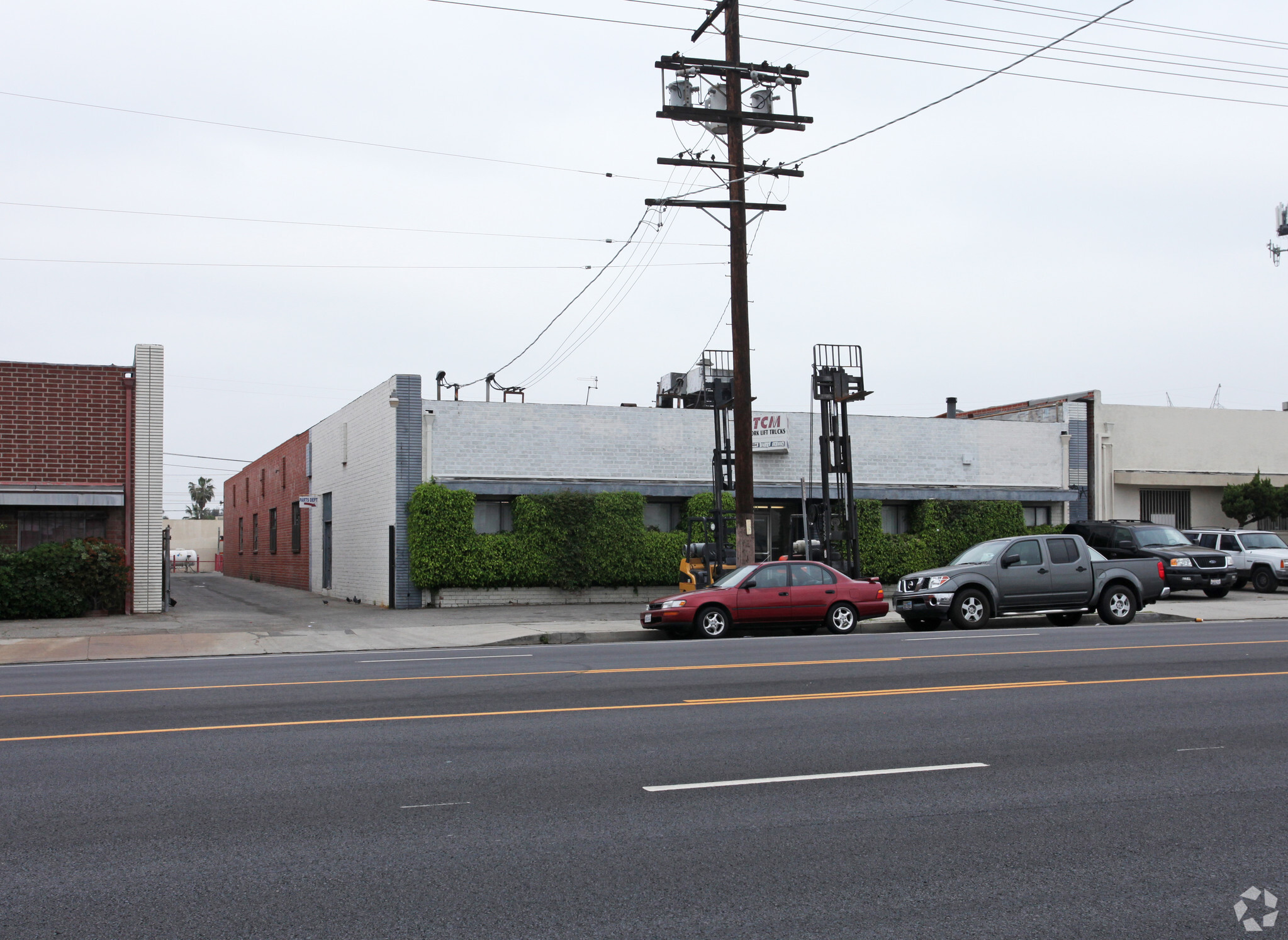 8111 Lankershim Blvd, North Hollywood, CA en alquiler Foto principal- Imagen 1 de 3