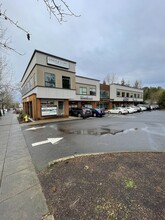 12923 NW Cornell Rd, Portland, OR en alquiler Foto del edificio- Imagen 1 de 3