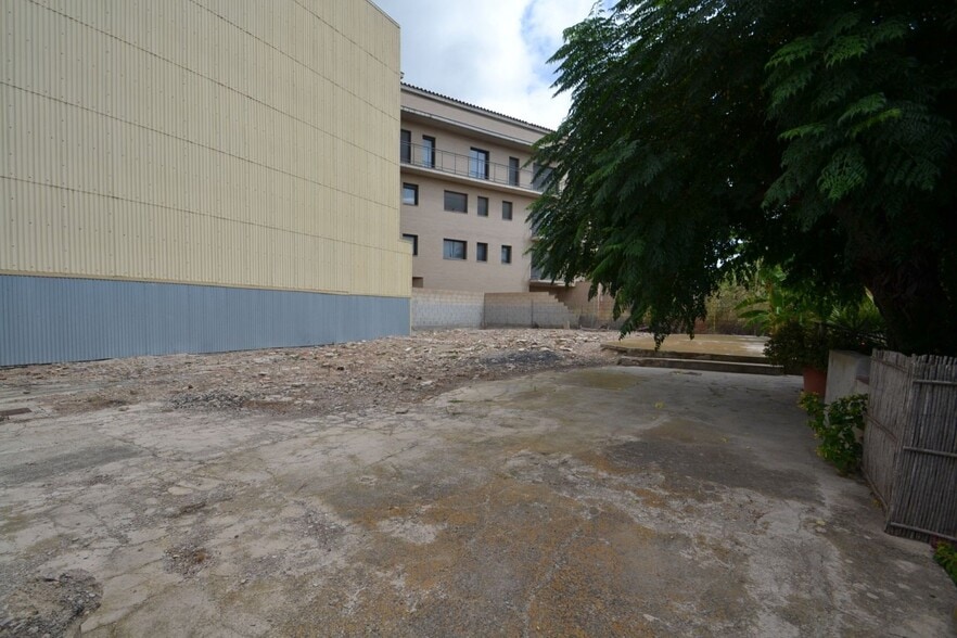 Avinguda Esportiva, 184, Deltebre, Tarragona en venta - Foto de la construcción - Imagen 2 de 7