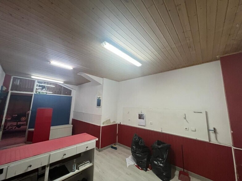 Local en Ponferrada, León en alquiler - Foto del edificio - Imagen 3 de 5