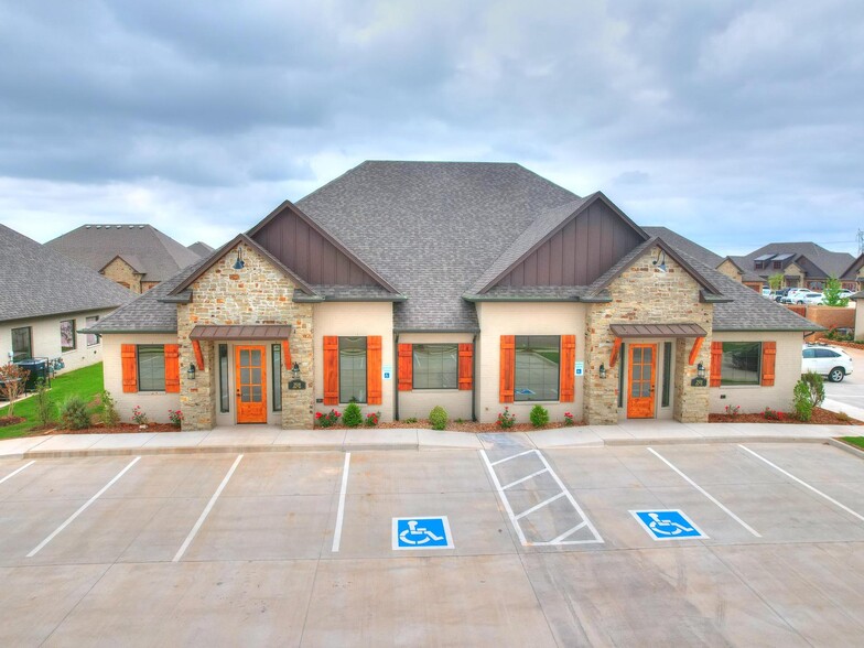 2900 Washington Dr, Norman, OK en alquiler - Foto del edificio - Imagen 1 de 25