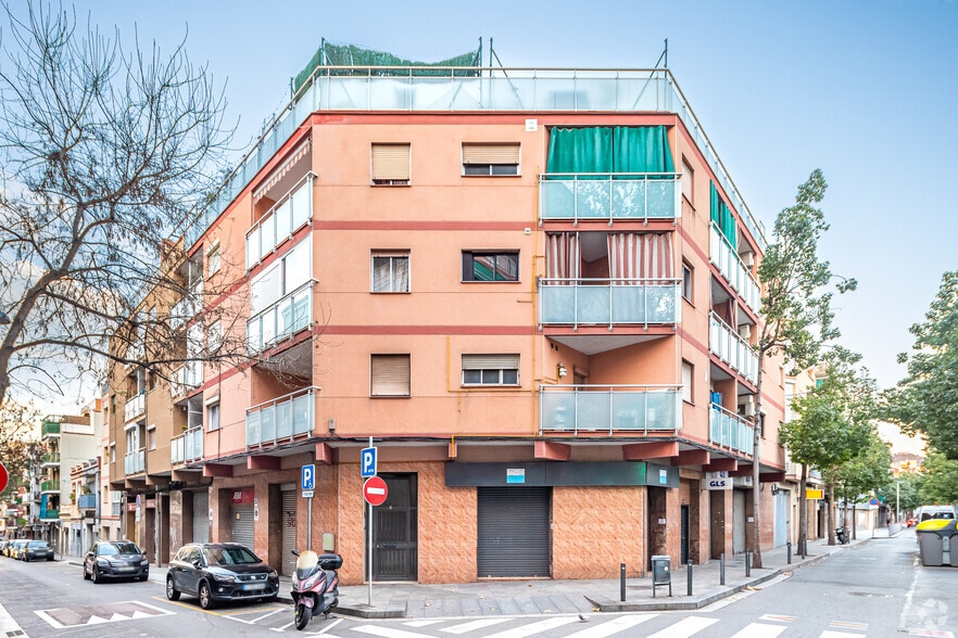 Local en Santa Coloma de Gramenet, Barcelona en alquiler - Foto principal - Imagen 1 de 4
