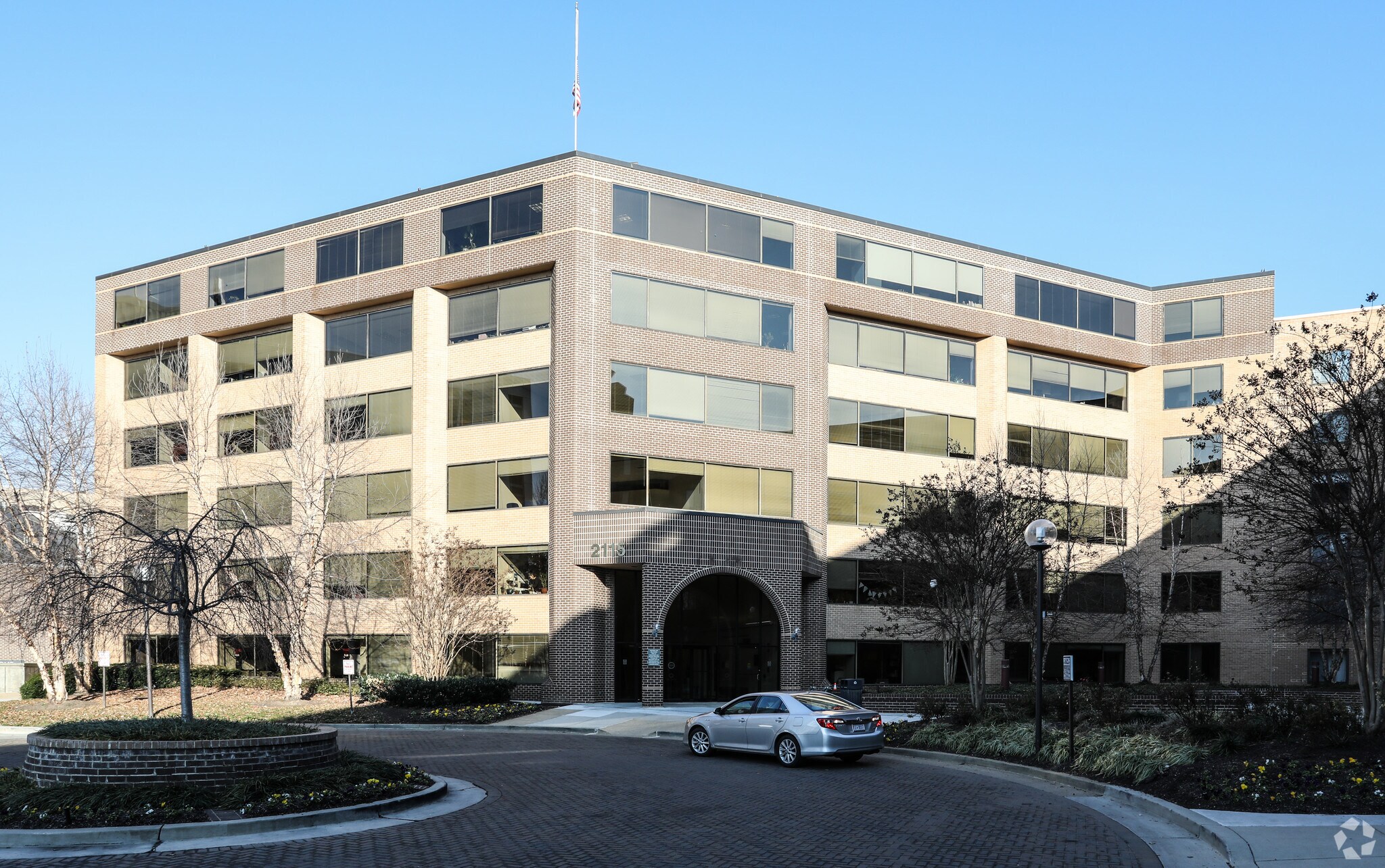 2115 Wisconsin Ave NW, Washington, DC en alquiler Foto principal- Imagen 1 de 10