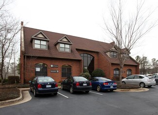 Más detalles de 107 Fountain Brook Cir, Cary, NC - Oficina en venta