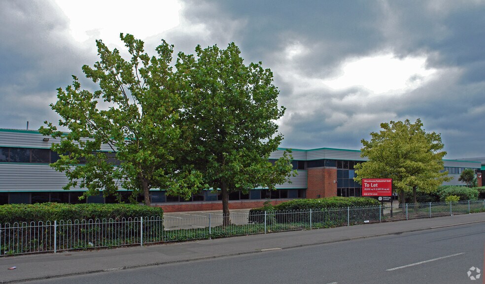 Springfield Rd, Hayes en alquiler - Foto del edificio - Imagen 2 de 2