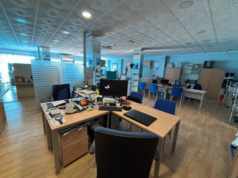 Local en Córdoba, Córdoba en venta - Foto del interior - Imagen 1 de 9