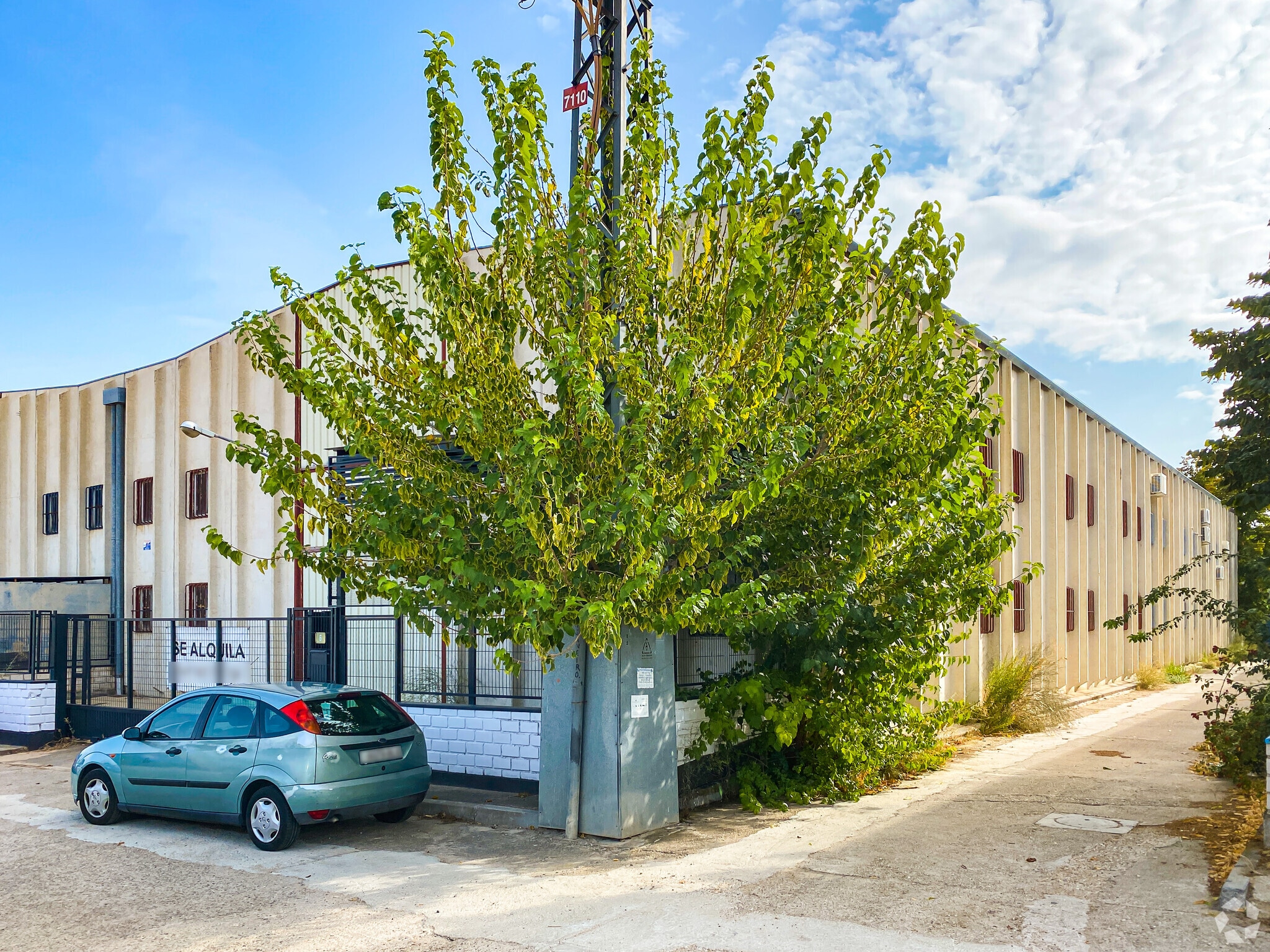 Nave en Algete, Madrid en alquiler Foto principal- Imagen 1 de 6