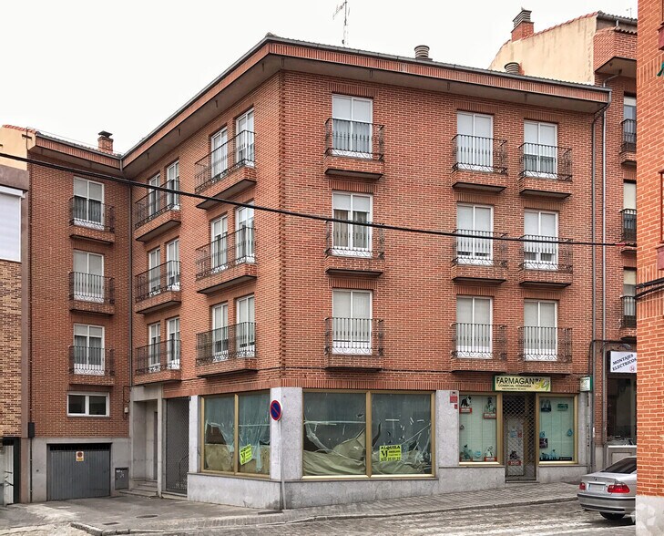 Local en Ávila, Ávila en alquiler - Foto principal - Imagen 1 de 2