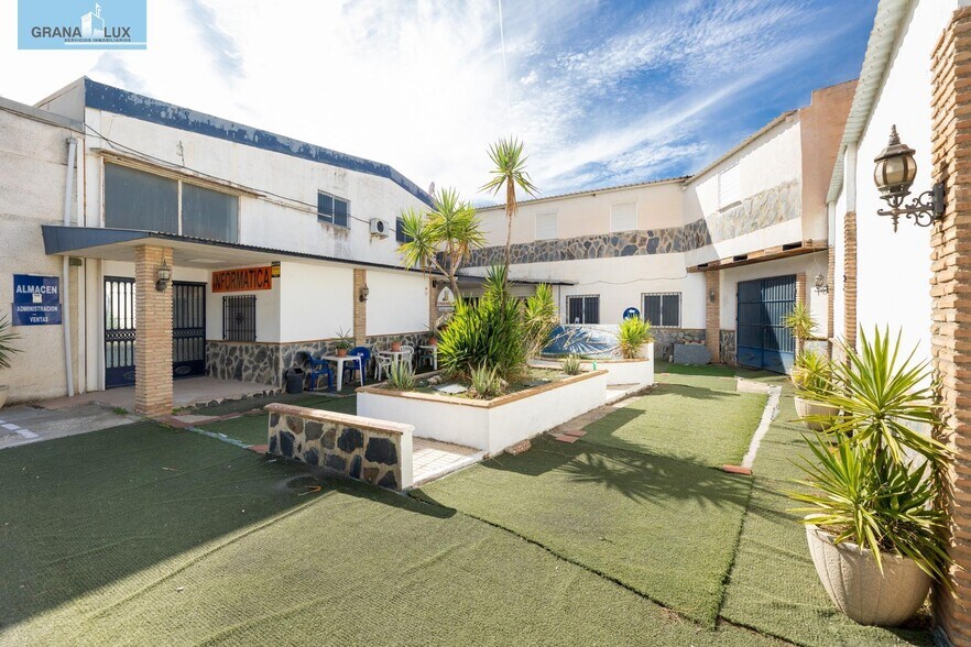 Nave en Atarfe en venta - Foto del edificio - Imagen 3 de 34