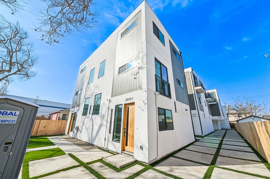 2923 S Burnside Ave, Los Angeles, CA en venta - Foto del edificio - Imagen 3 de 24